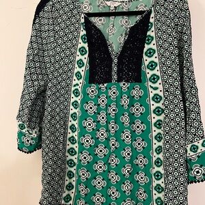 Crown & Ivy Teal and Black Patterned Blouse
